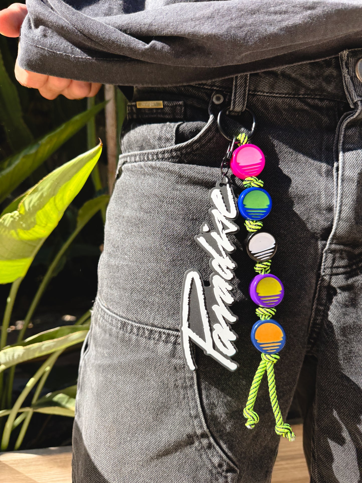 LOGO CHARMS LANYARD (WHITE)